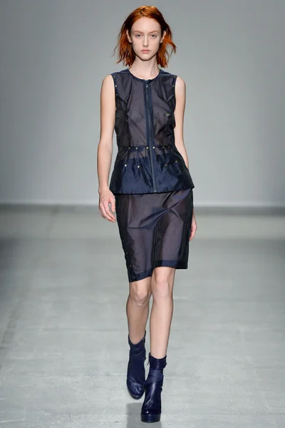 Look 30